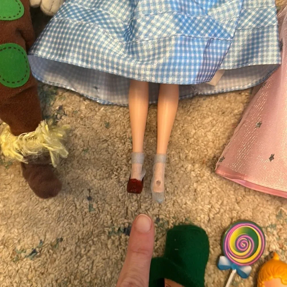 1990s Barbie Wizard of Oz Collector Lot with Munchkins& Talking Dorothy & Glinda